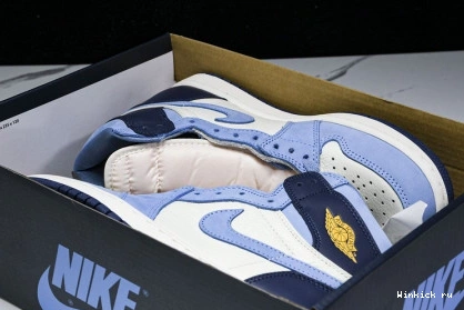 in Jordan Flight OG First High 1 0821